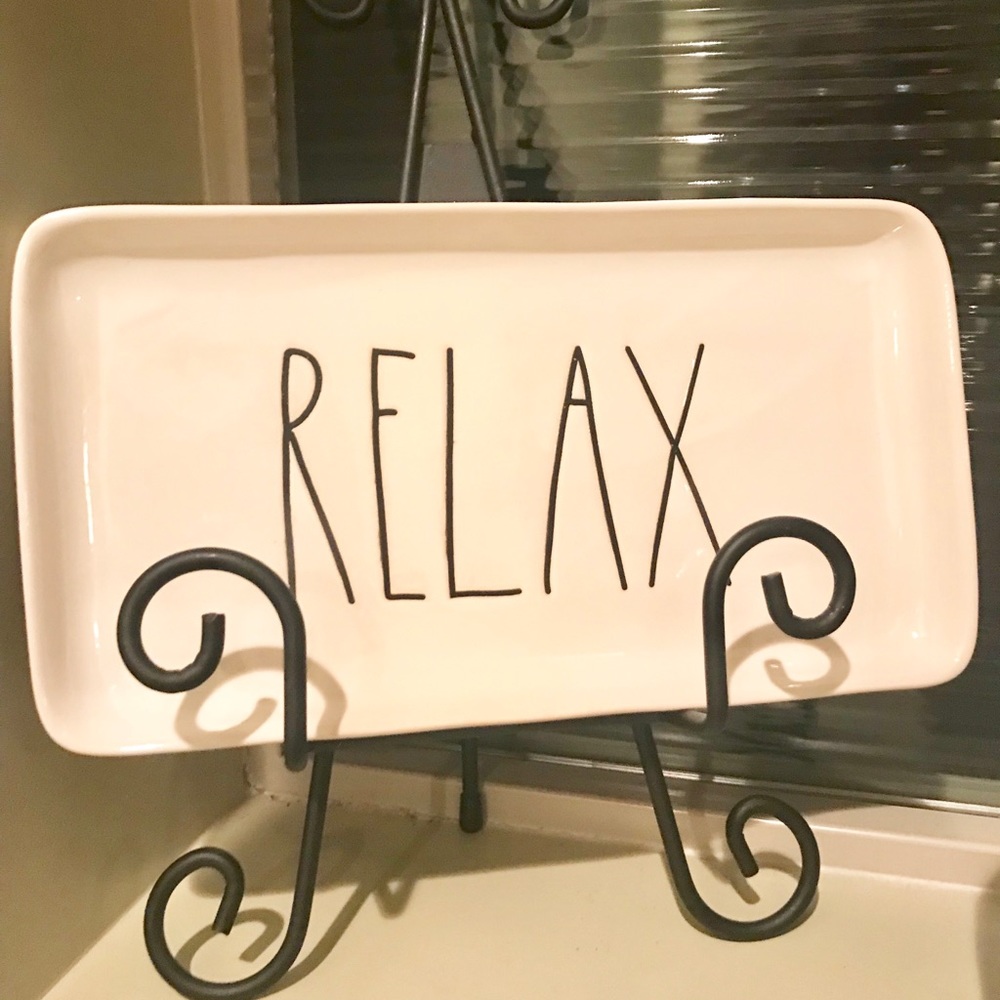 Rae Dunn “relax” tray